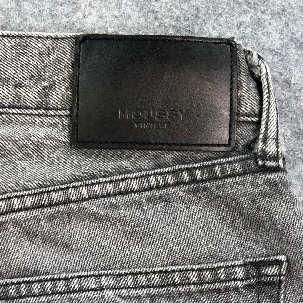 Moussy Vintage measurements waist